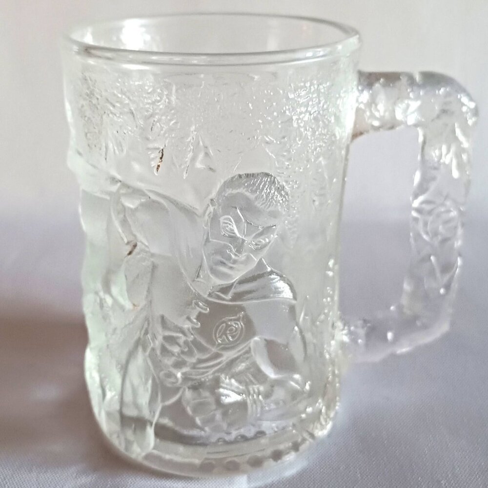 1995 McDonald's Batman Forever/Robin 3D Embossed Glass Mug